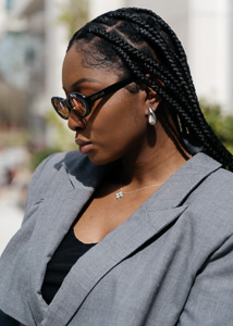 Women's portrait session — photo 4